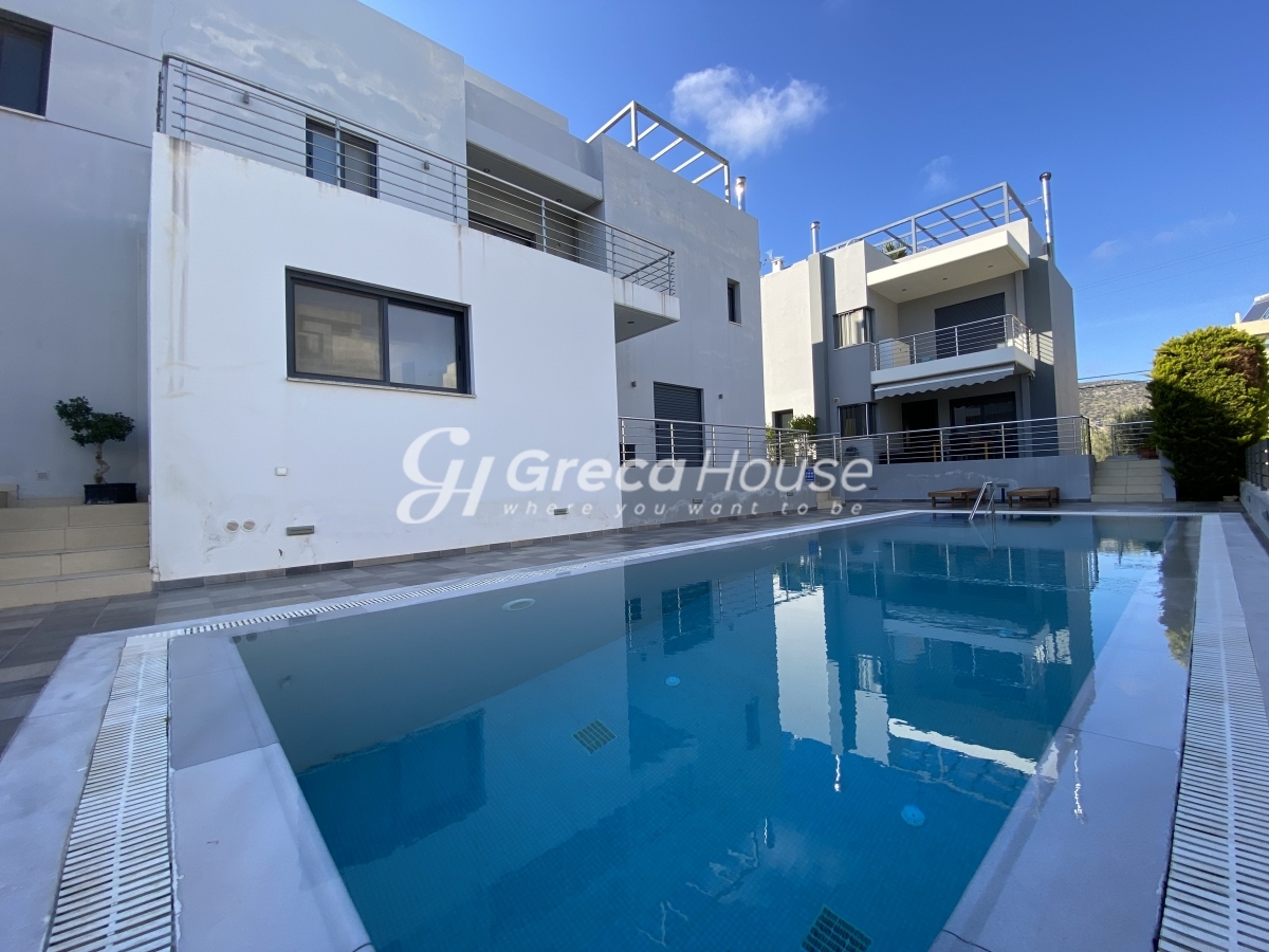mezoneta with swimming pool greece