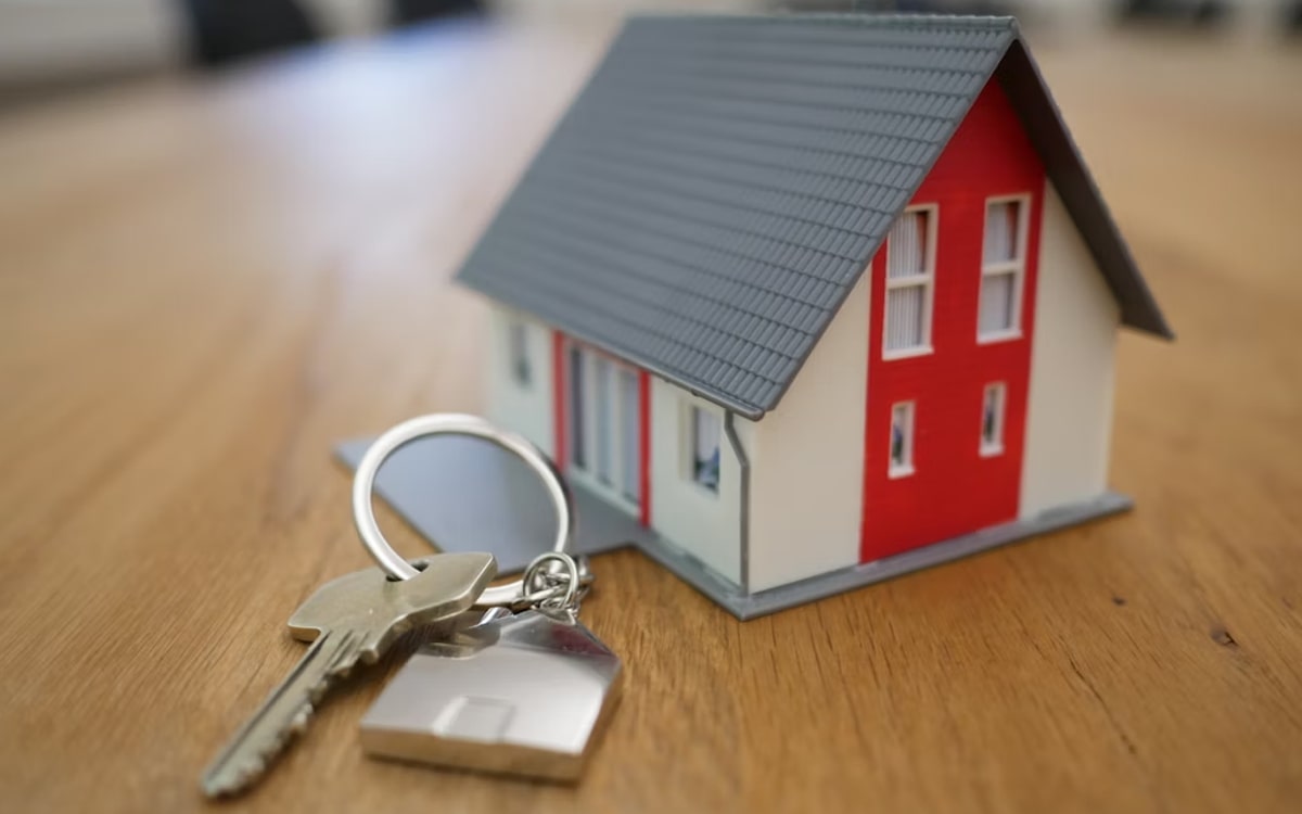 cost of buying home greece