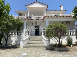 buy house in greece